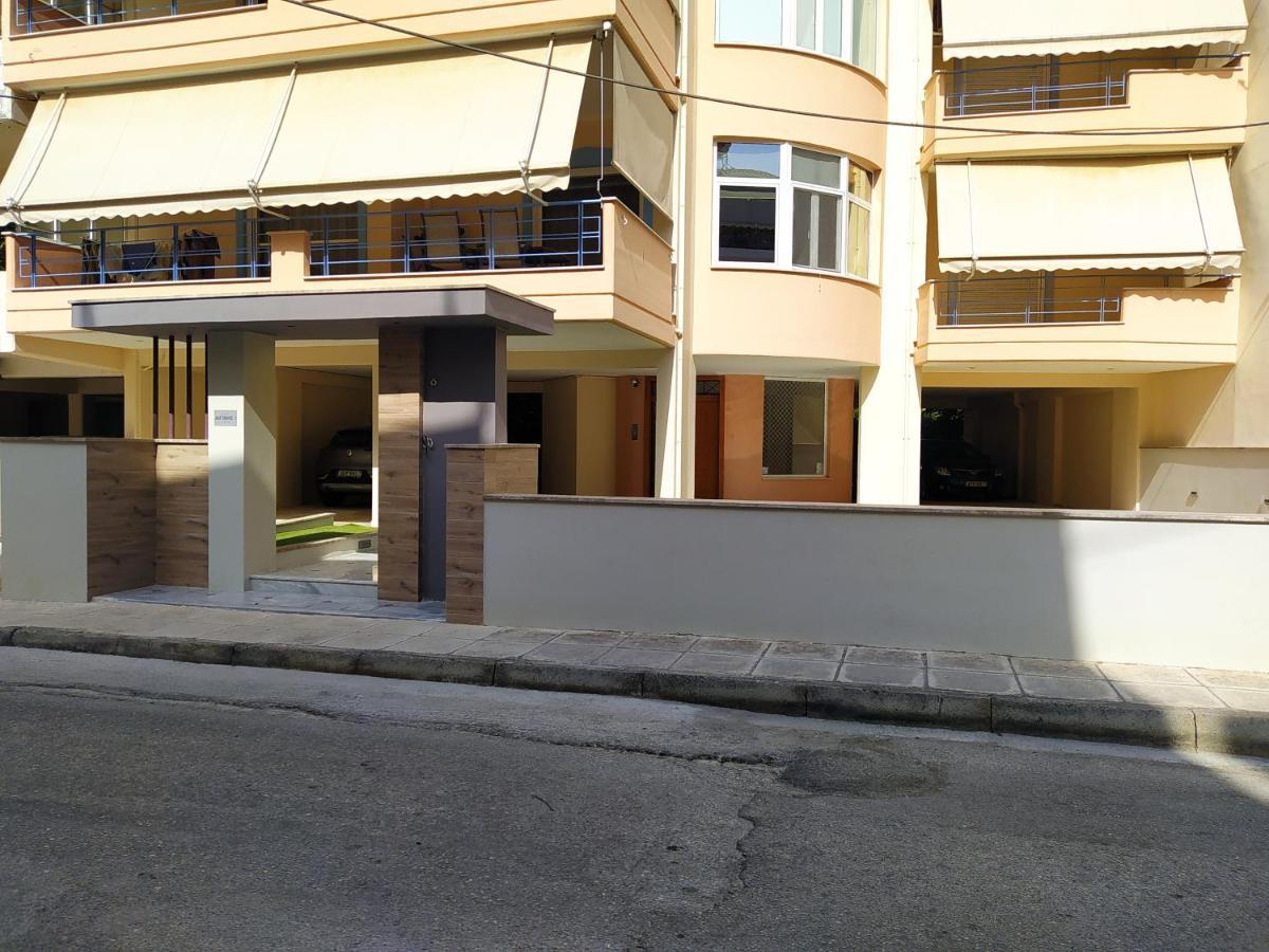 Ioanna'S Luxury Two Bedroom Apartment Nafplio Exterior photo